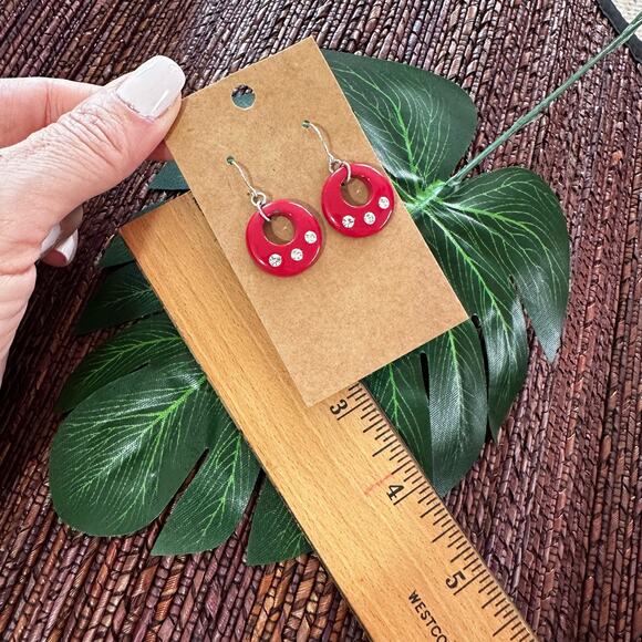 BOGO FREE CUT OUT RETRO RED SPARKLE DANGLY  EARRINGS - Picture 4 of 4